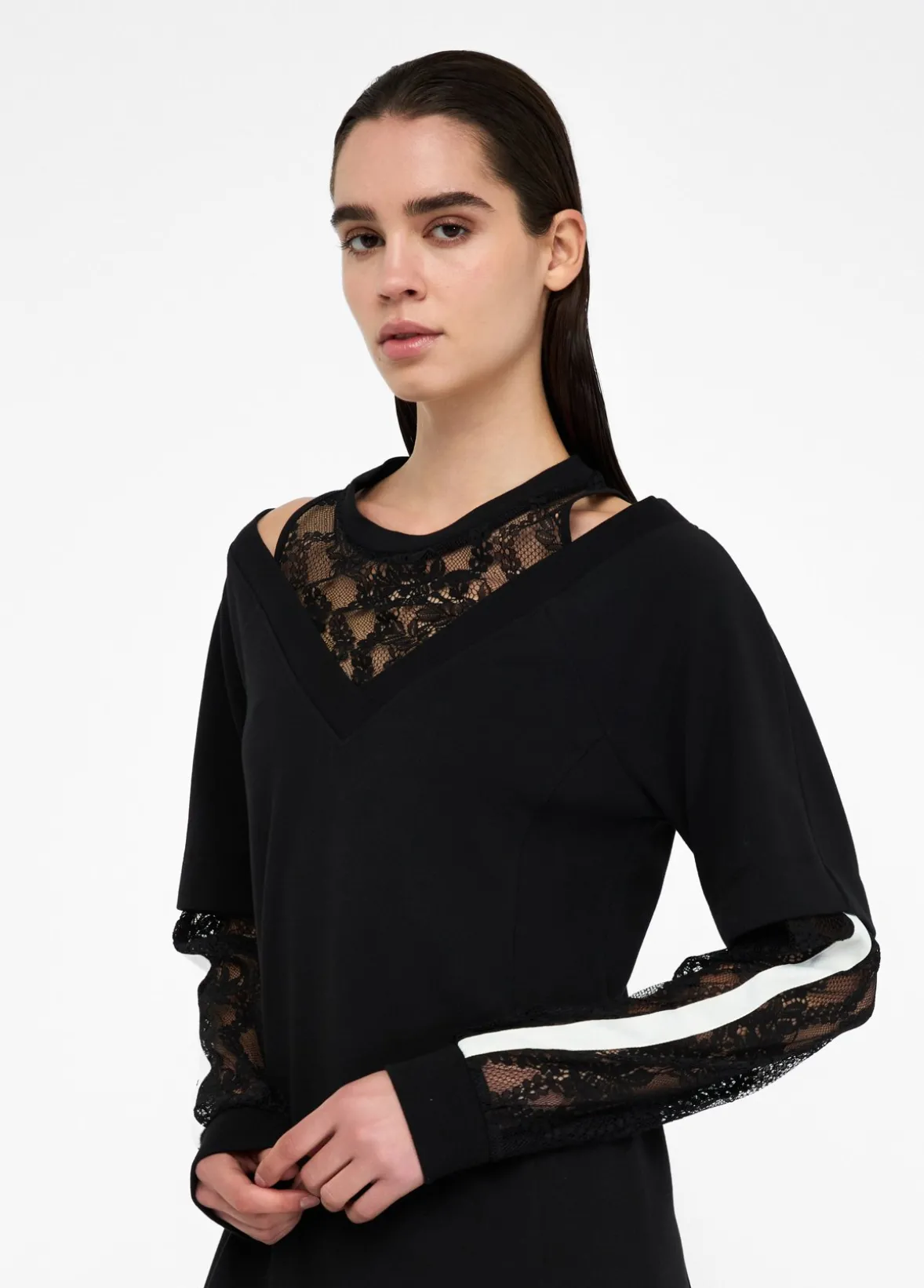 Abito in felpa con pizzo