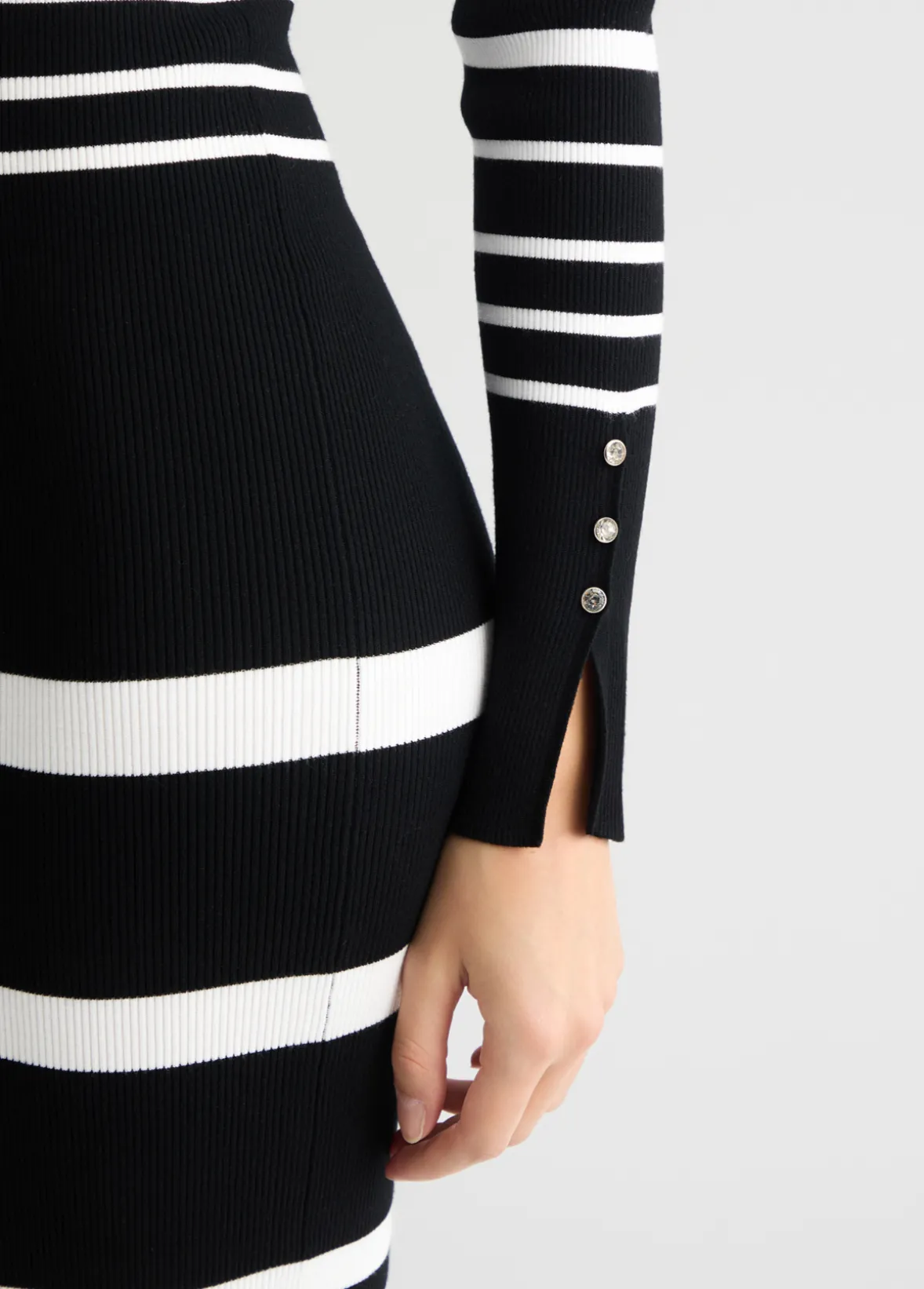 Abito in maglia a righe