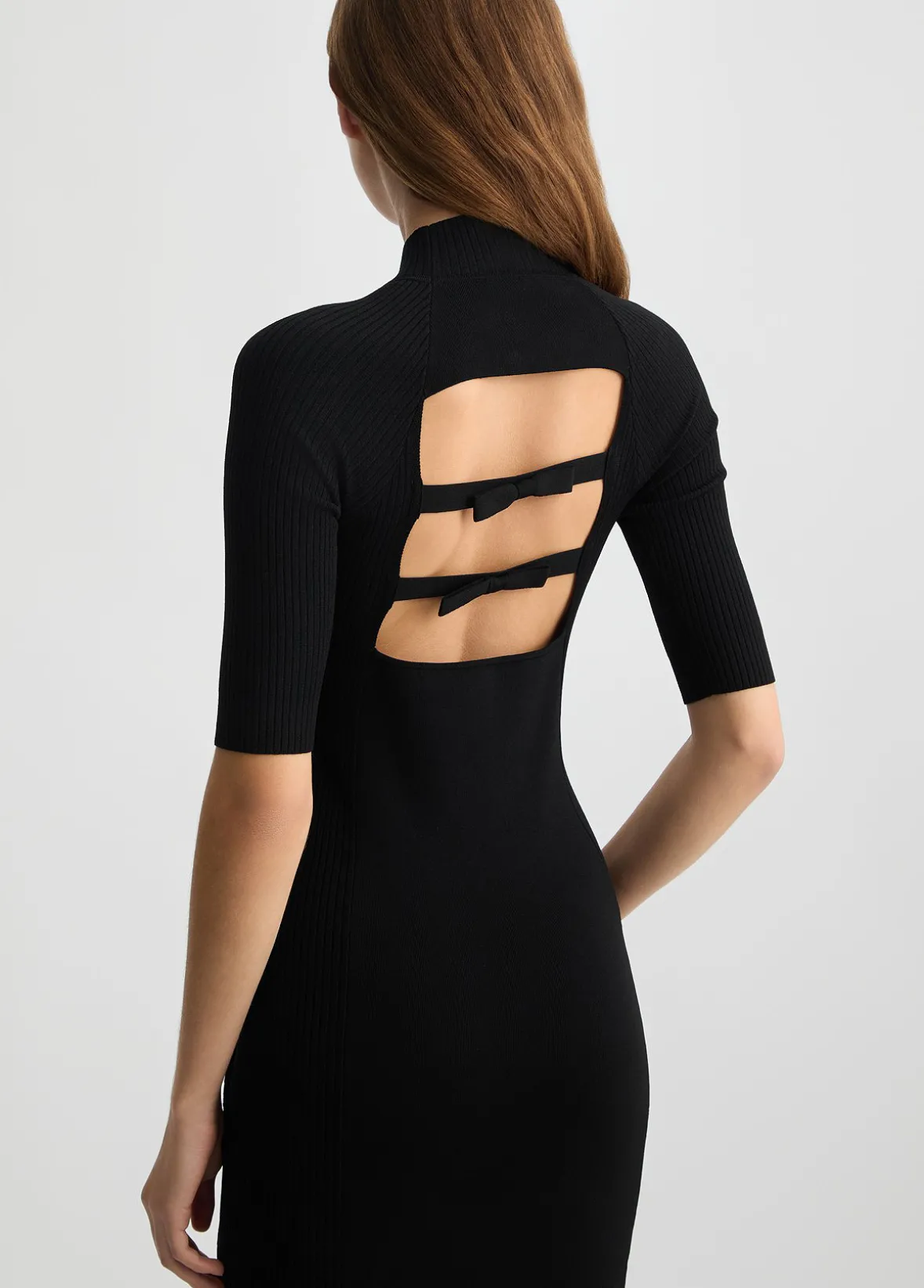 Abito in maglia cut-out