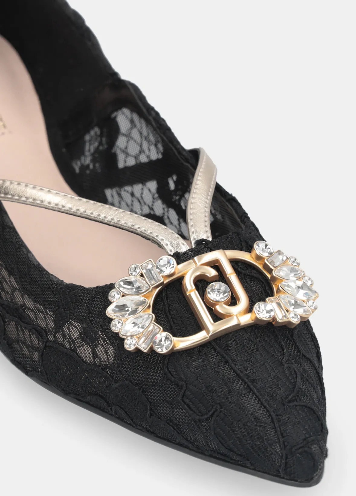 Ballerine in pizzo con logo gioiello