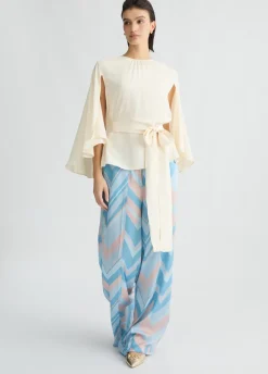 Blusa in crêpe de chine con cintura