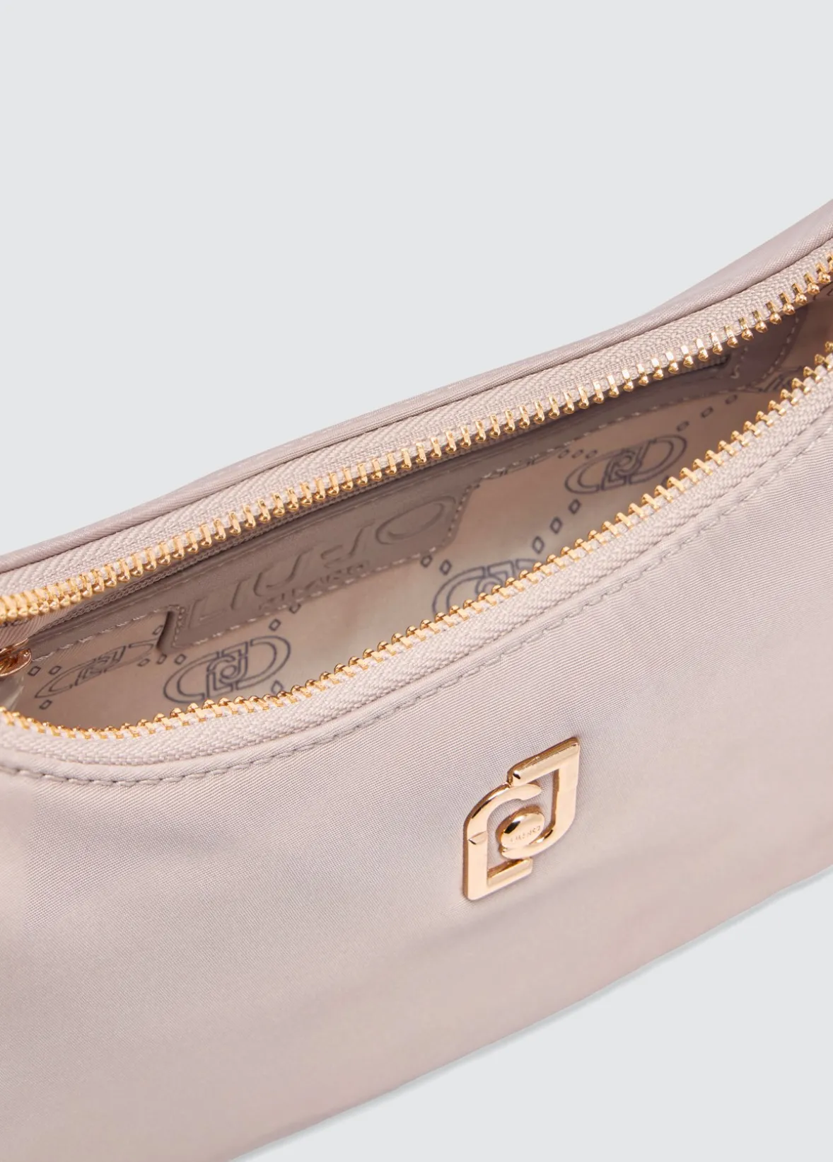 Borsa hobo piccola con charm