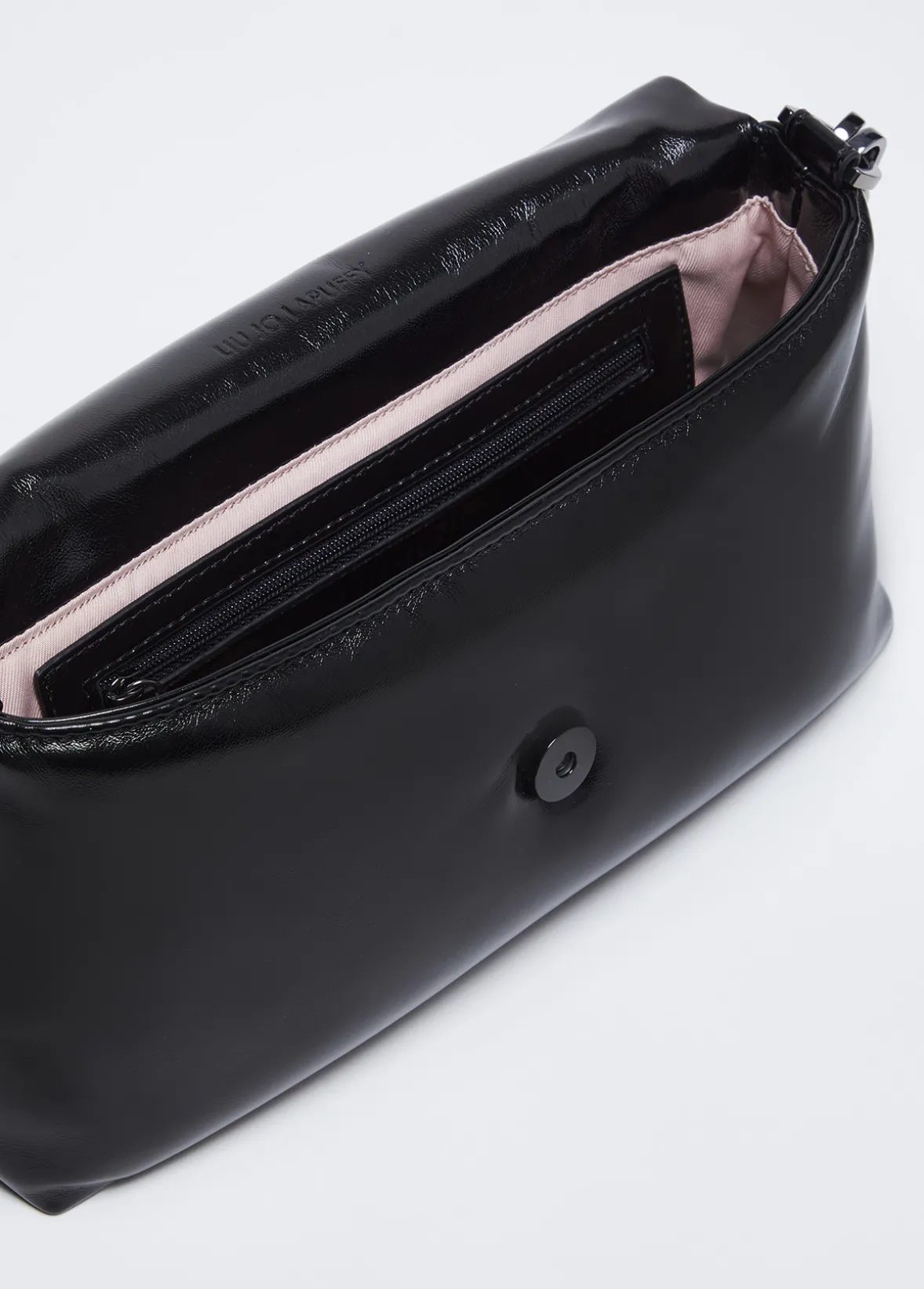 Borsa LaPuffy media