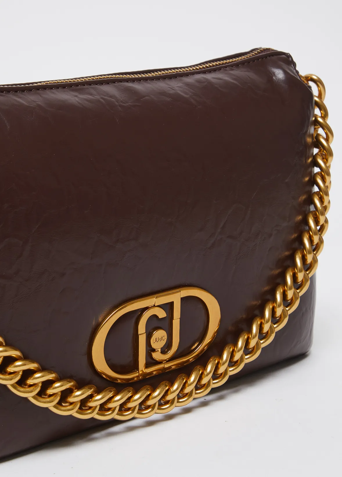 Borsa LaPuffy media