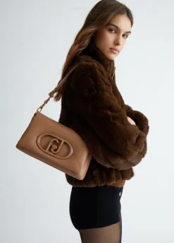 Borsa LaPuffy media
