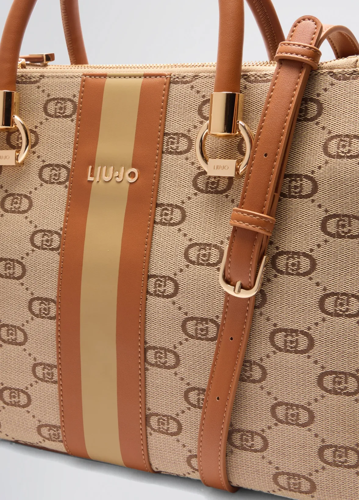Borsa satchel media