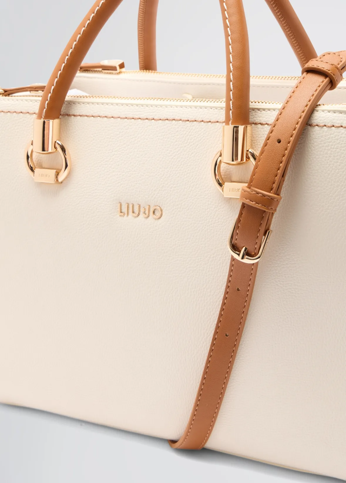 Borsa satchel media