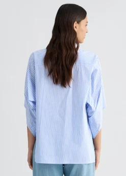 Camicia con maniche ampie