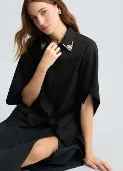 Camicia con ricami gioiello