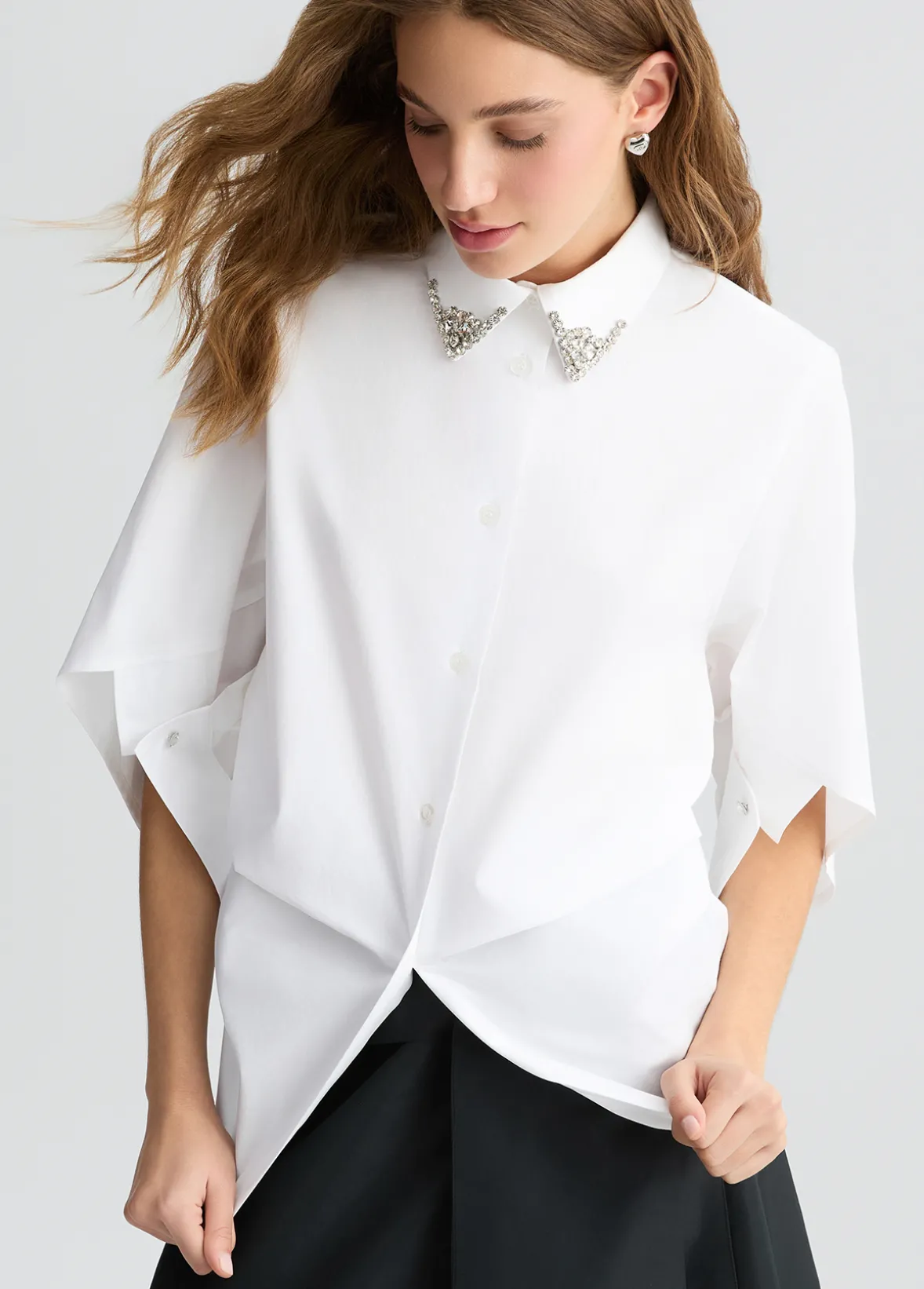 Camicia con ricami gioiello