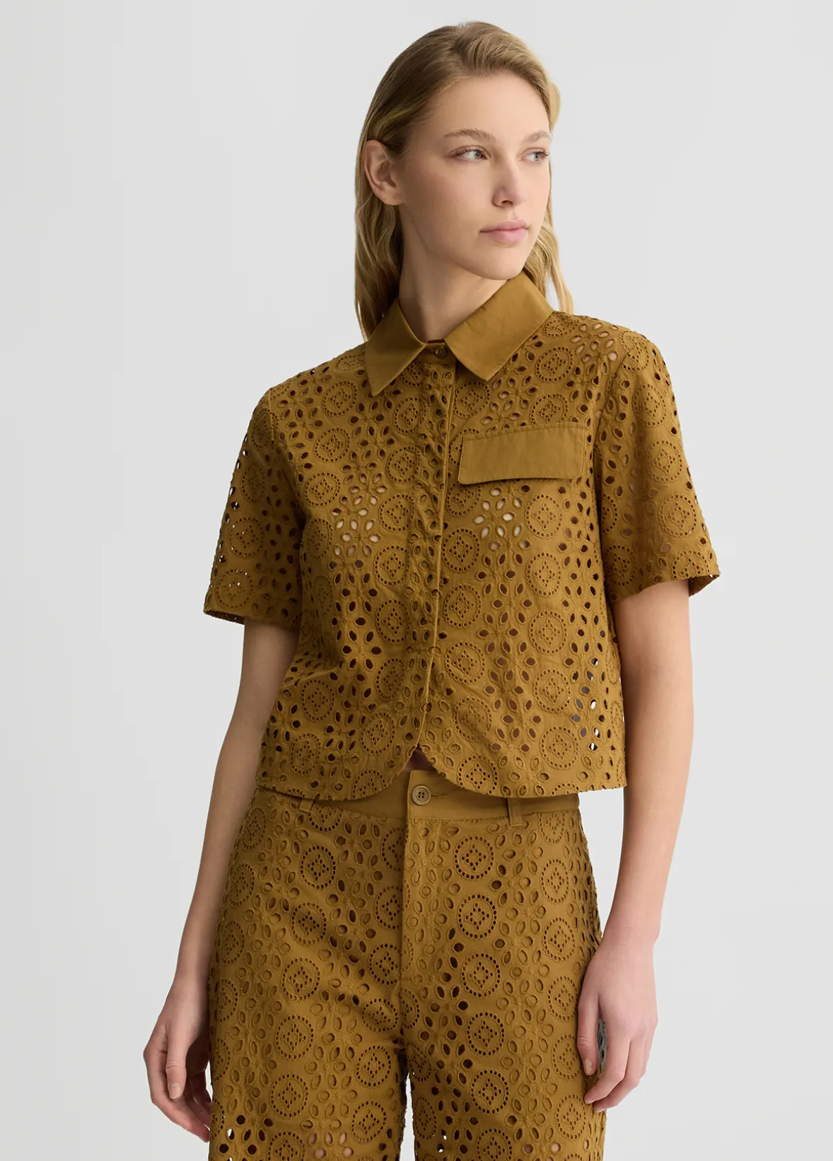 Camicia cropped in sangallo