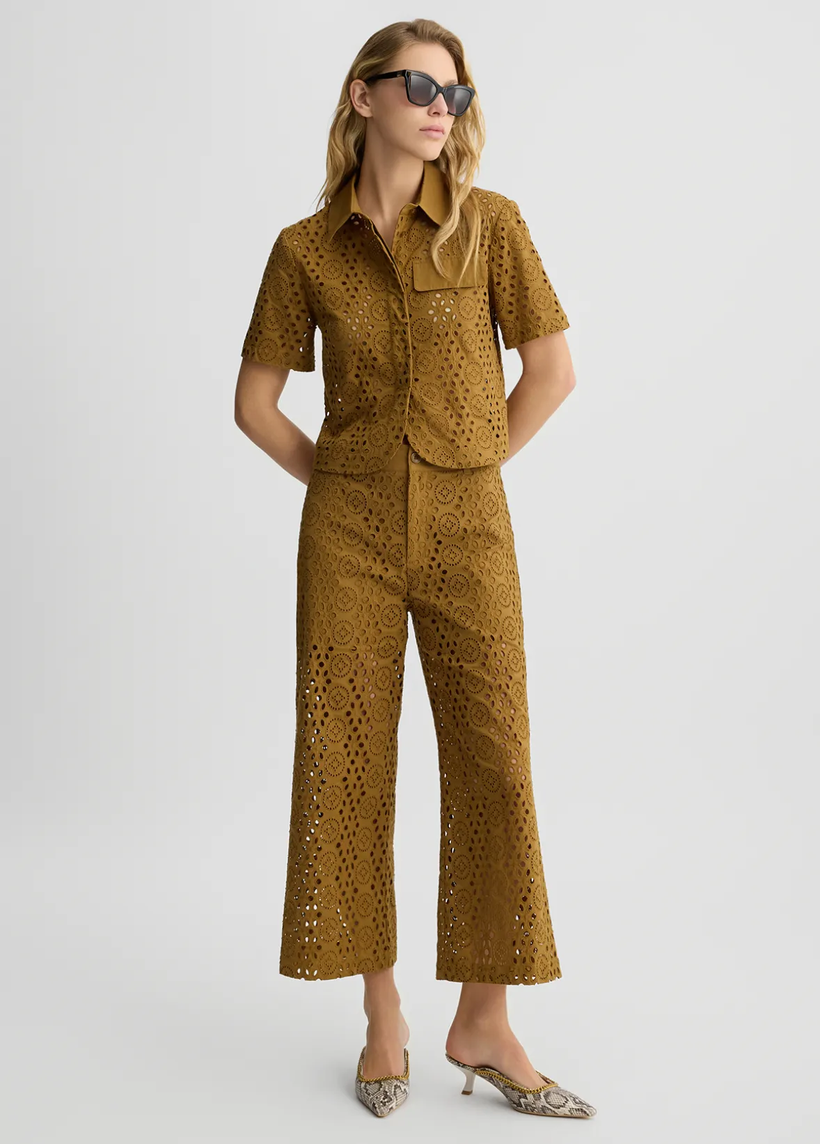 Camicia cropped in sangallo