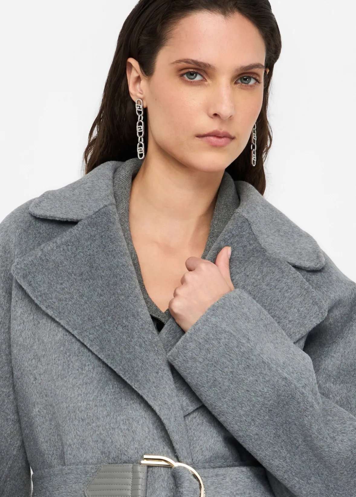 Cappotto in lana con cintura