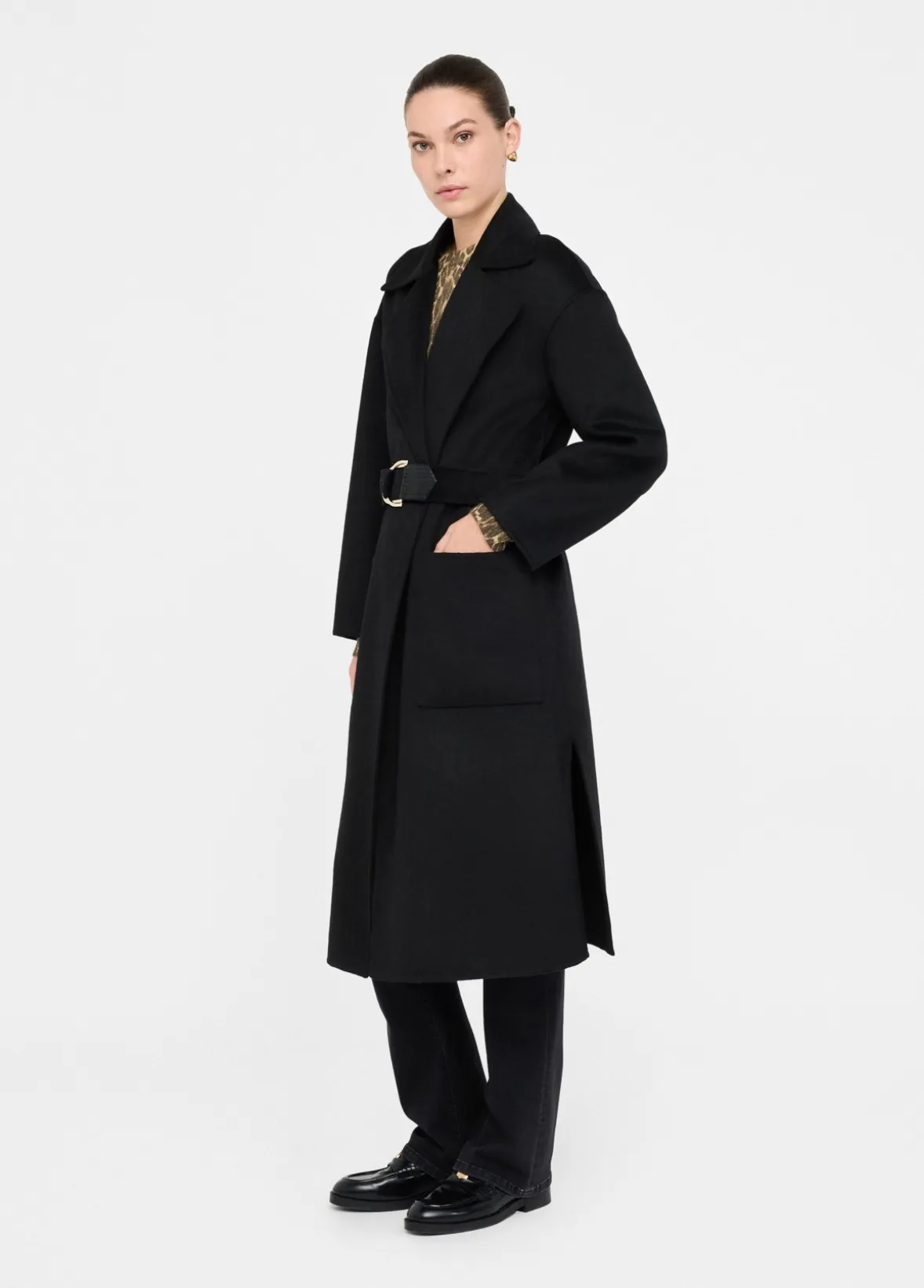 Cappotto in lana con cintura