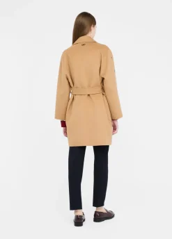 Cappotto in lana con ricami gioiello