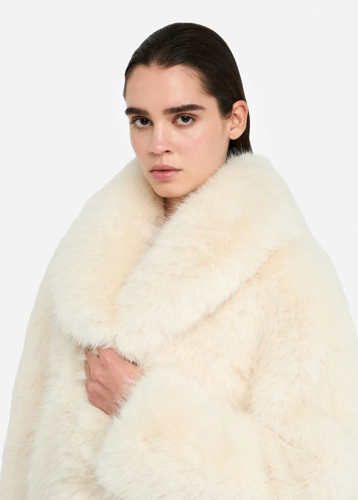 Cappotto in pelliccia sintetica