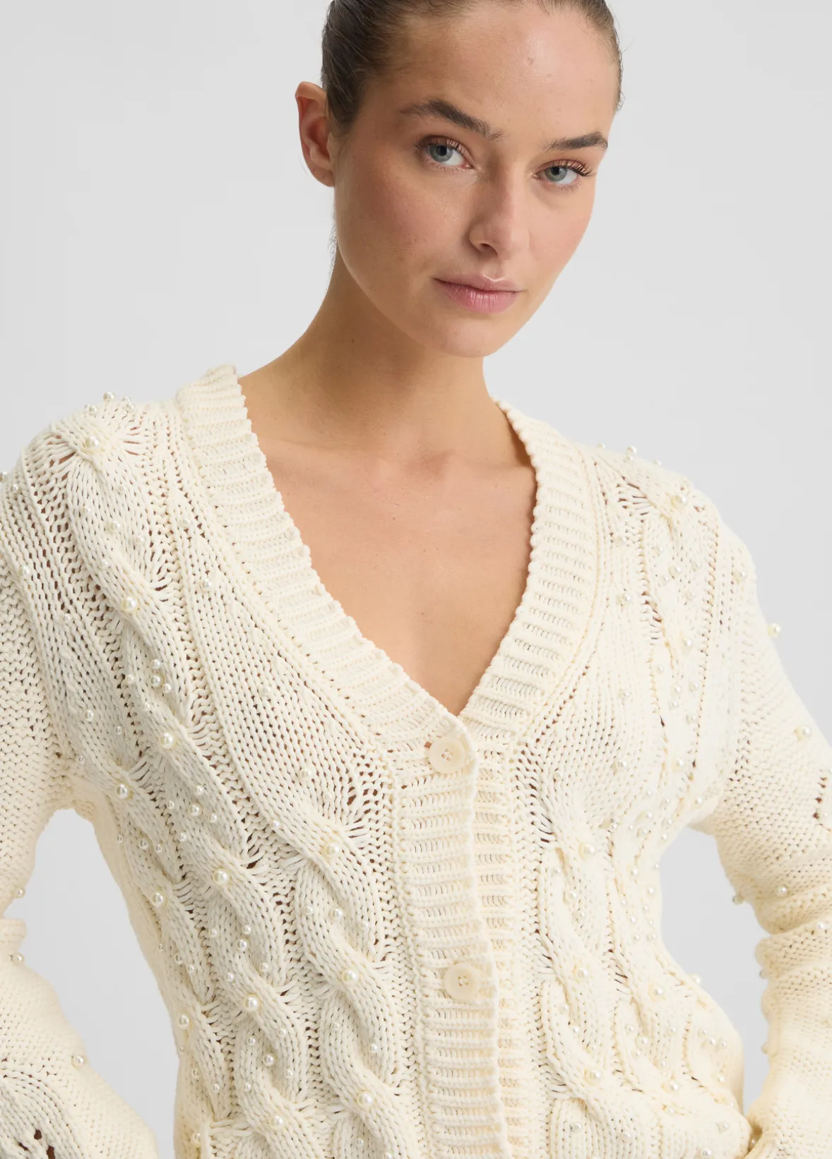 Cardigan con perle