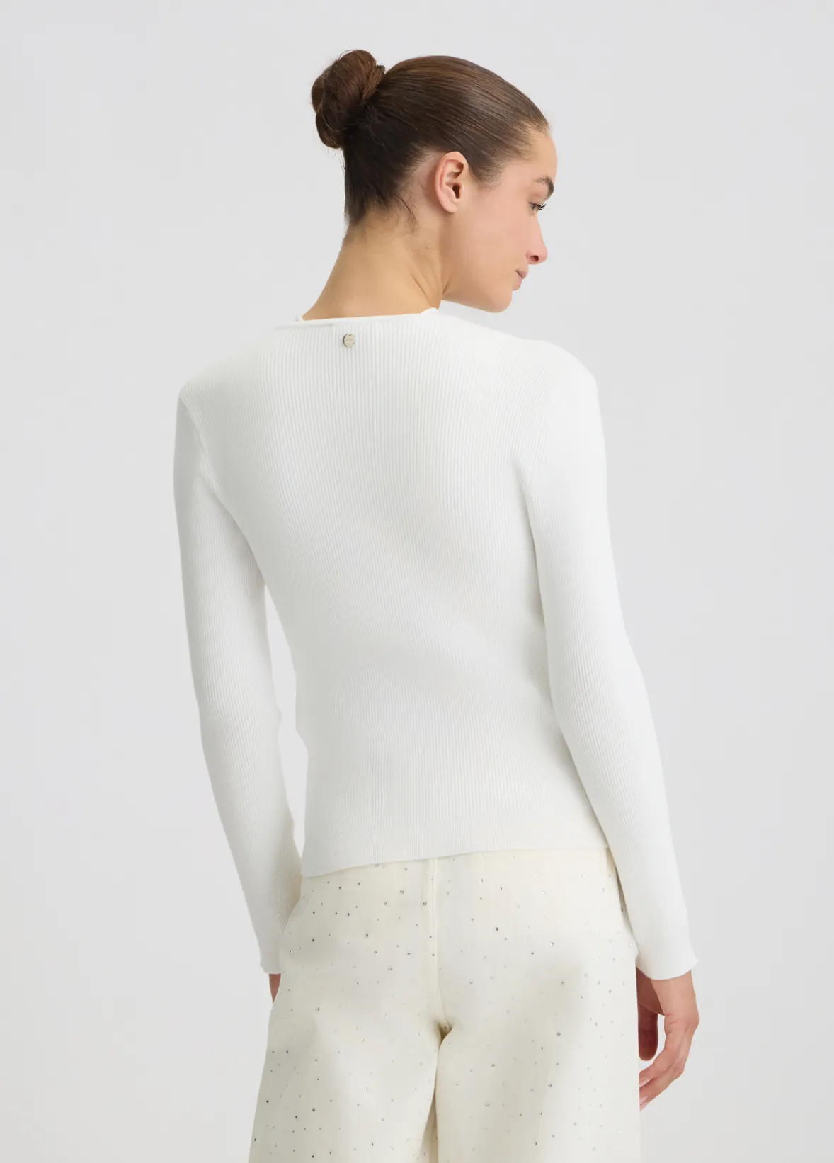 Cardigan con pietre gioiello