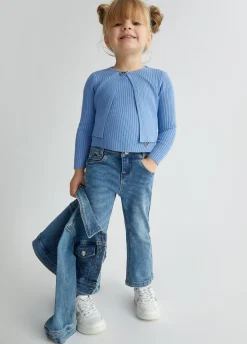 Cardigan e t-shirt in maglia