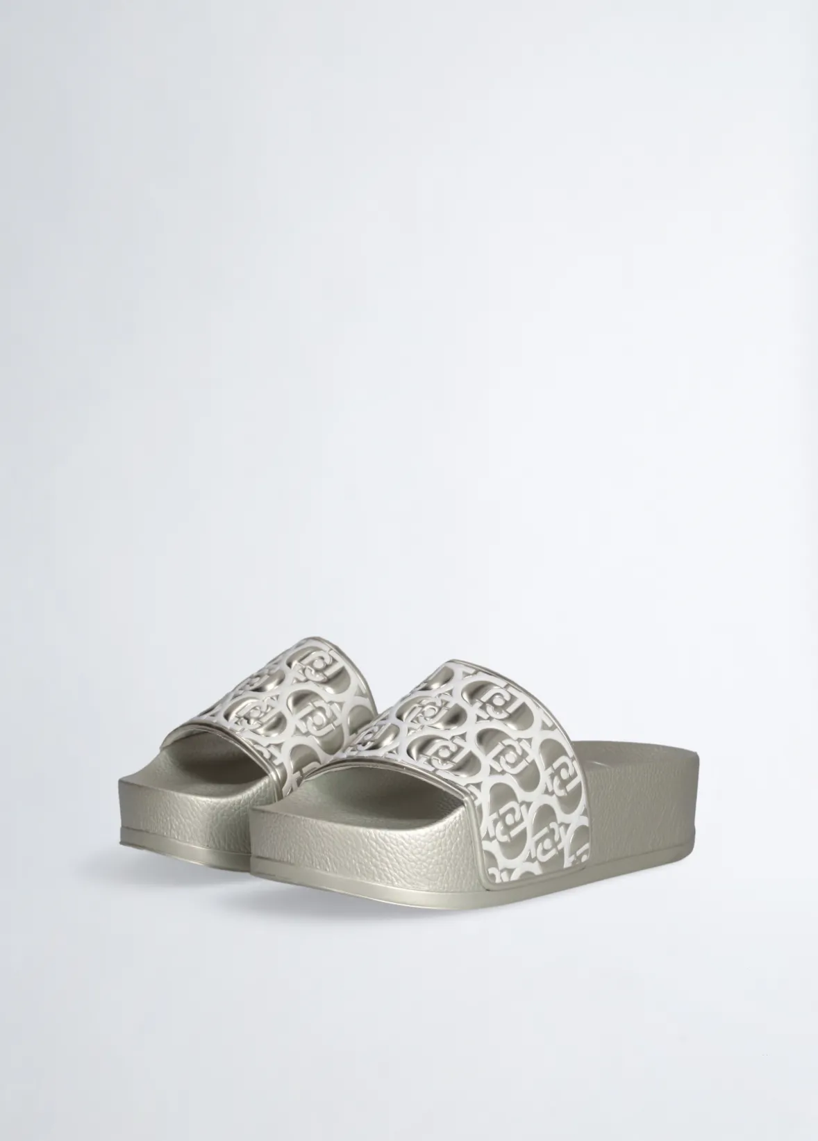 Ciabatte platform effetto laminato