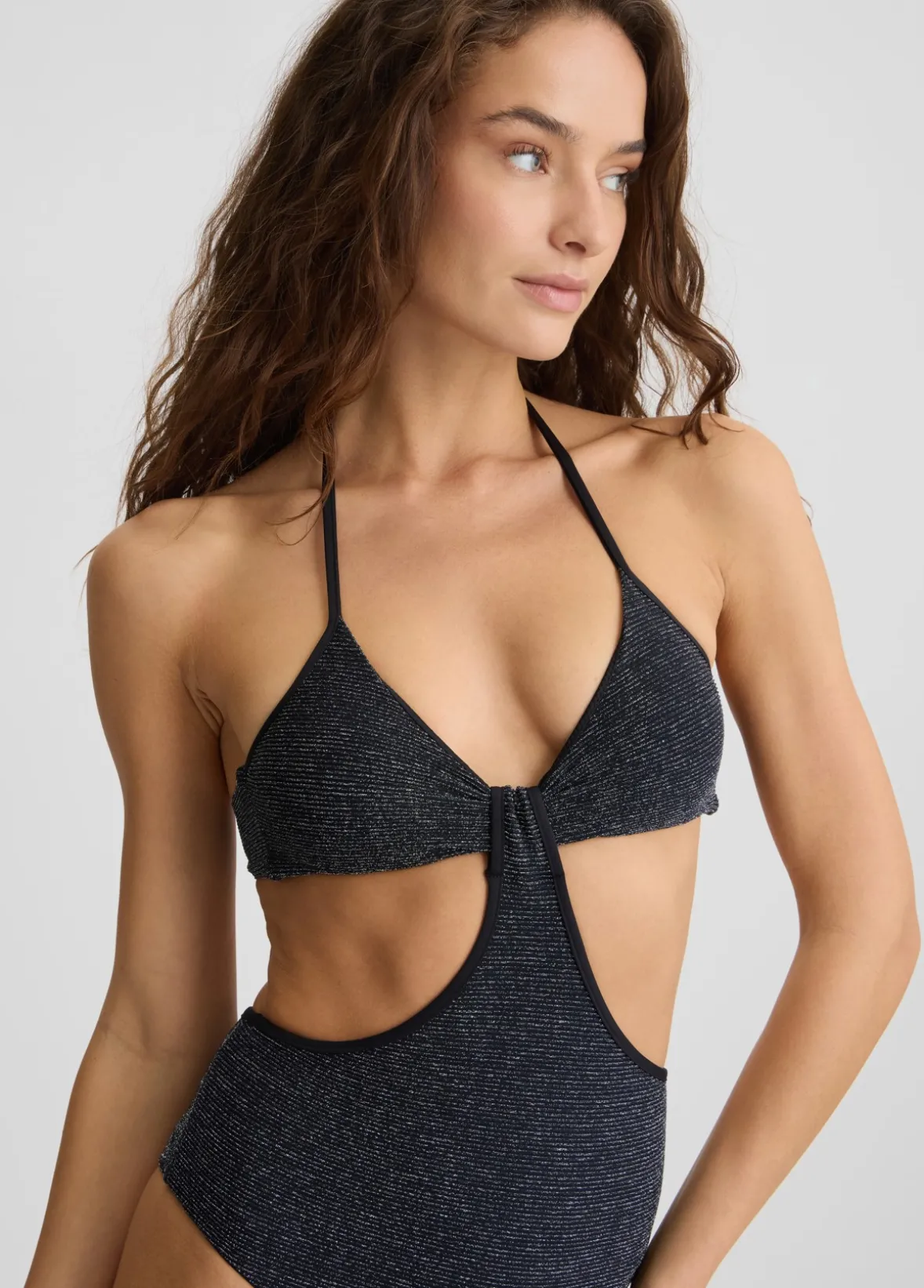 Costume intero da mare con cut-out