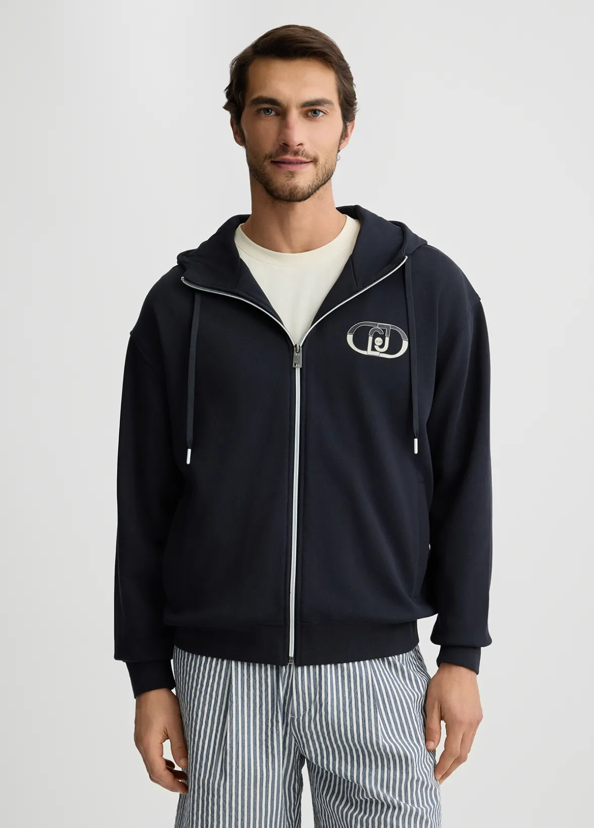 Felpa con zip e cappuccio