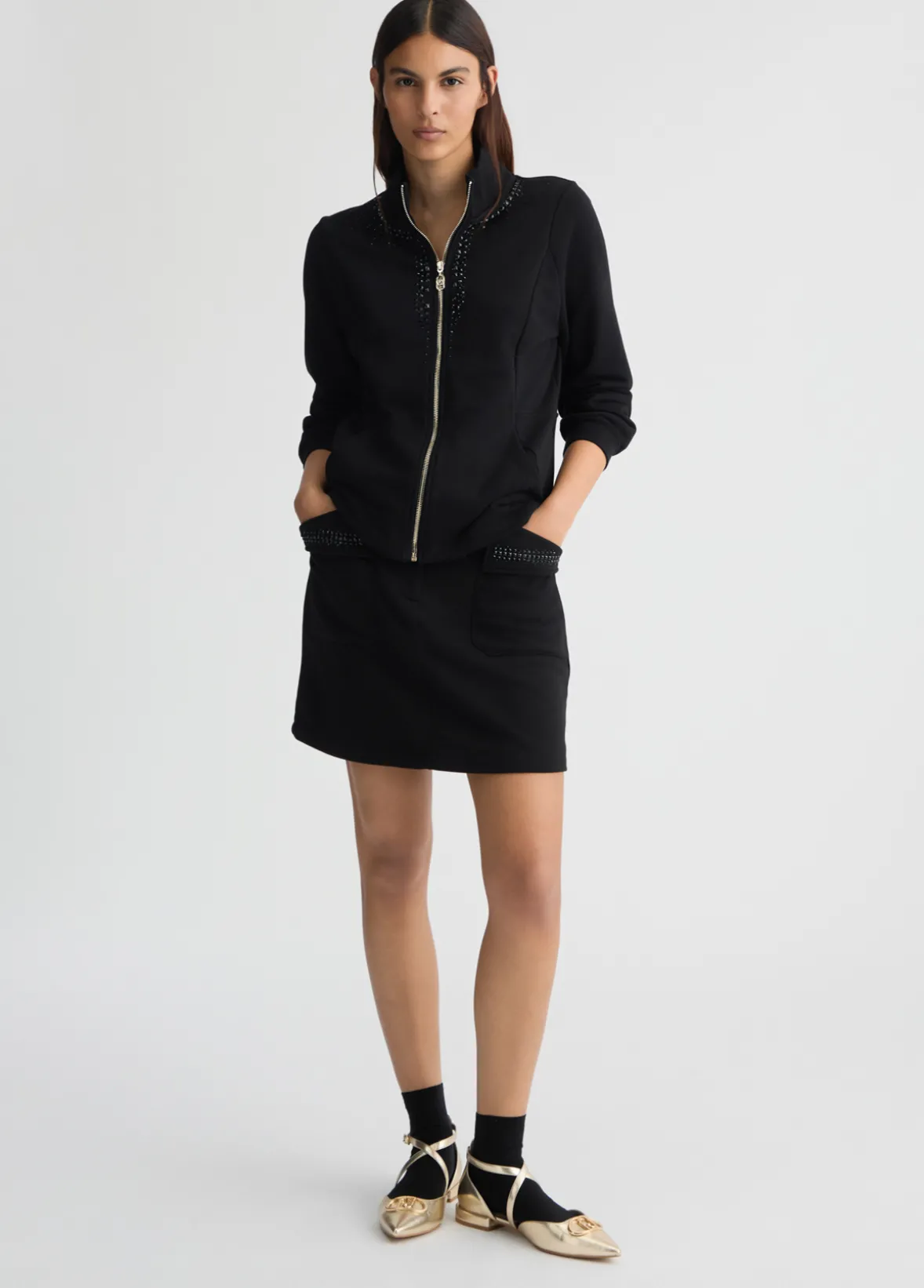 Felpa con zip e strass