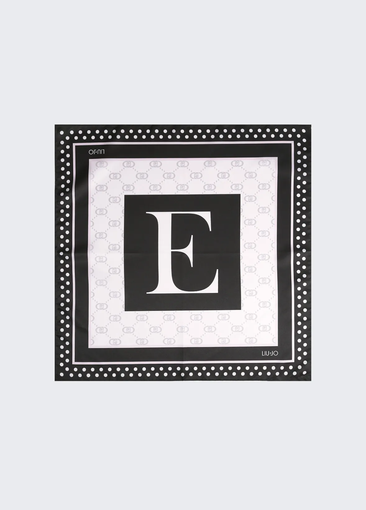Foulard con lettera