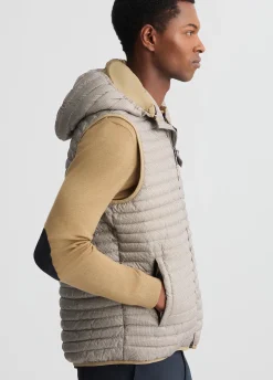 Gilet con cappuccio removibile