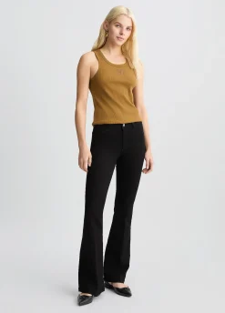 Jeans a zampa