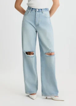 Jeans baggy con strappi
