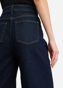 Jeans flare a vita alta con tasche