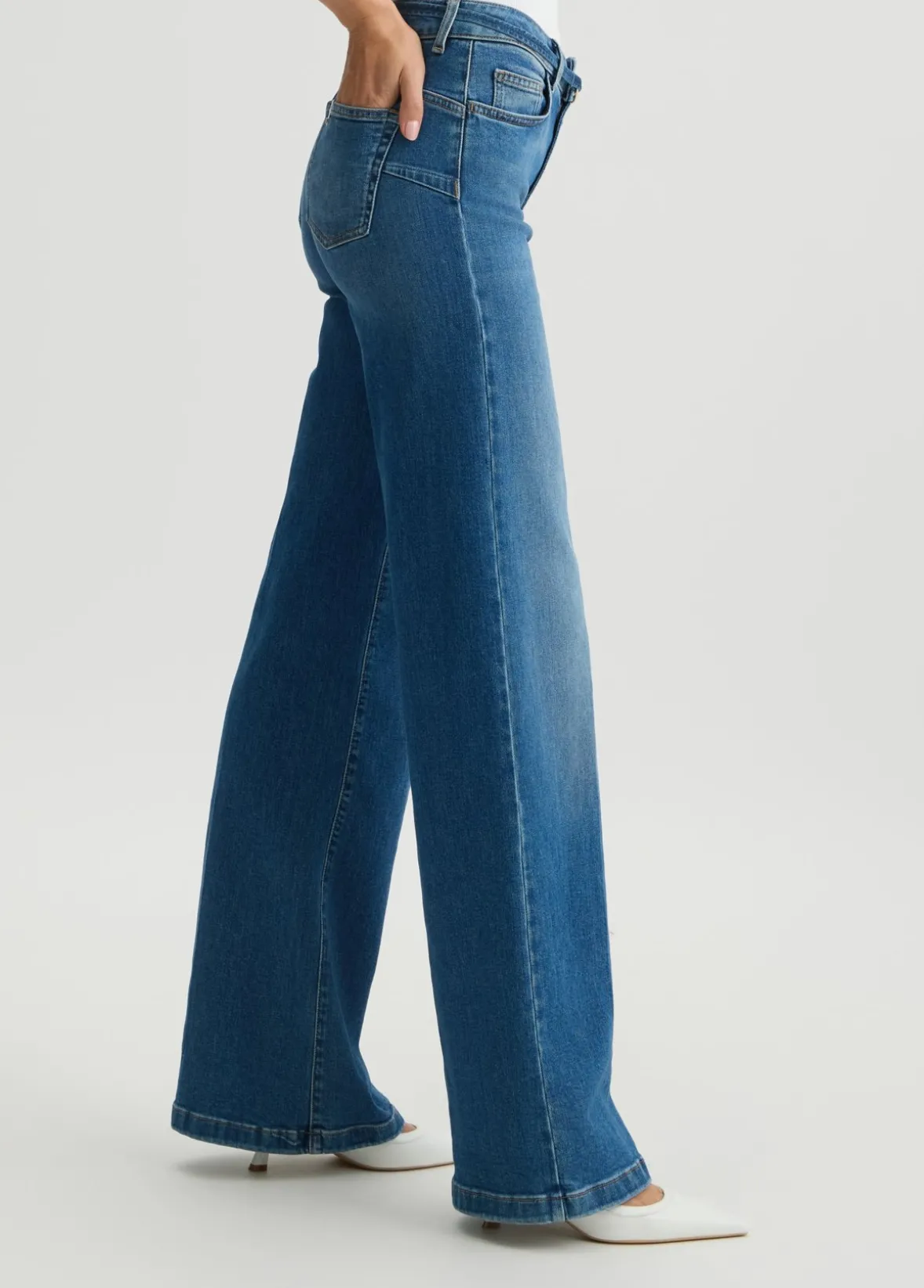 Jeans flare con cintura