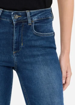 Jeans skinny a vita alta