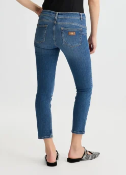 Jeans skinny a vita bassa
