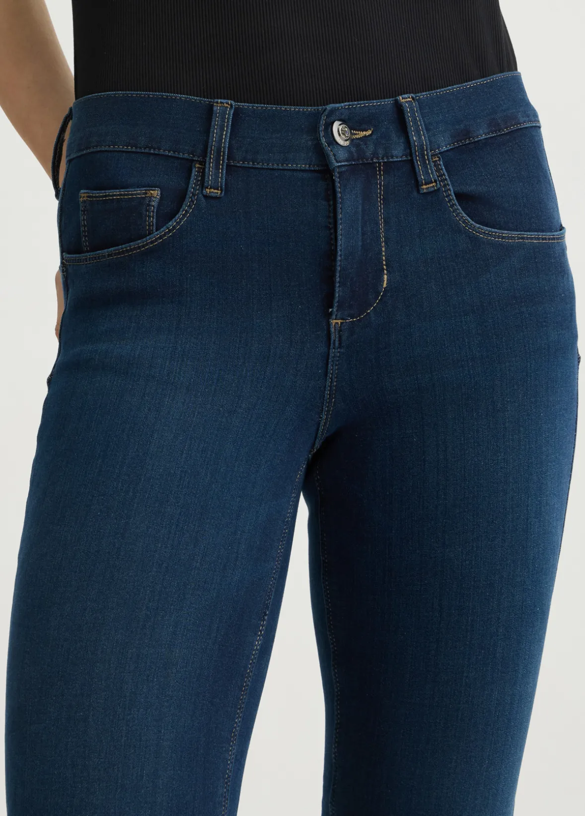Jeans skinny bottom up