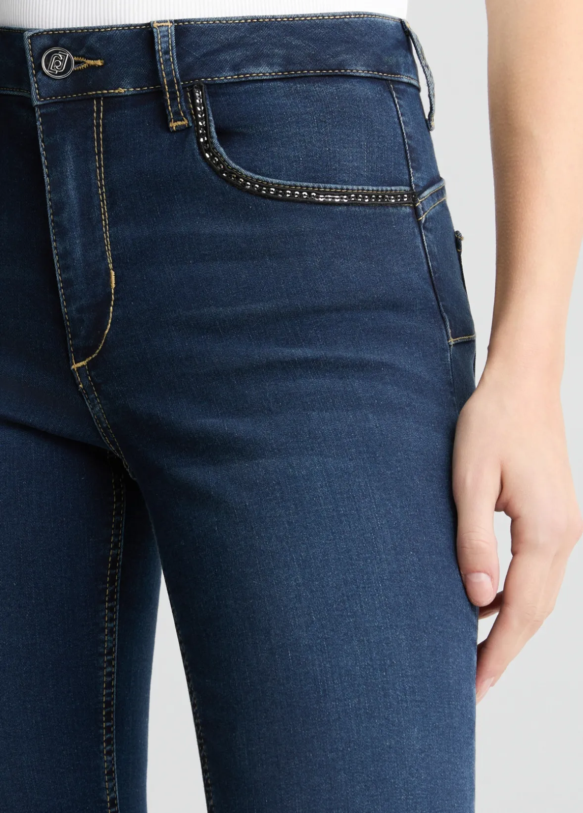 Jeans skinny bottom up