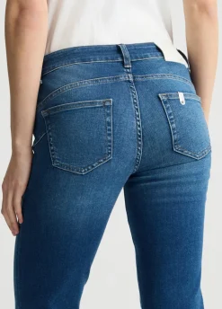 Jeans skinny con risvolto
