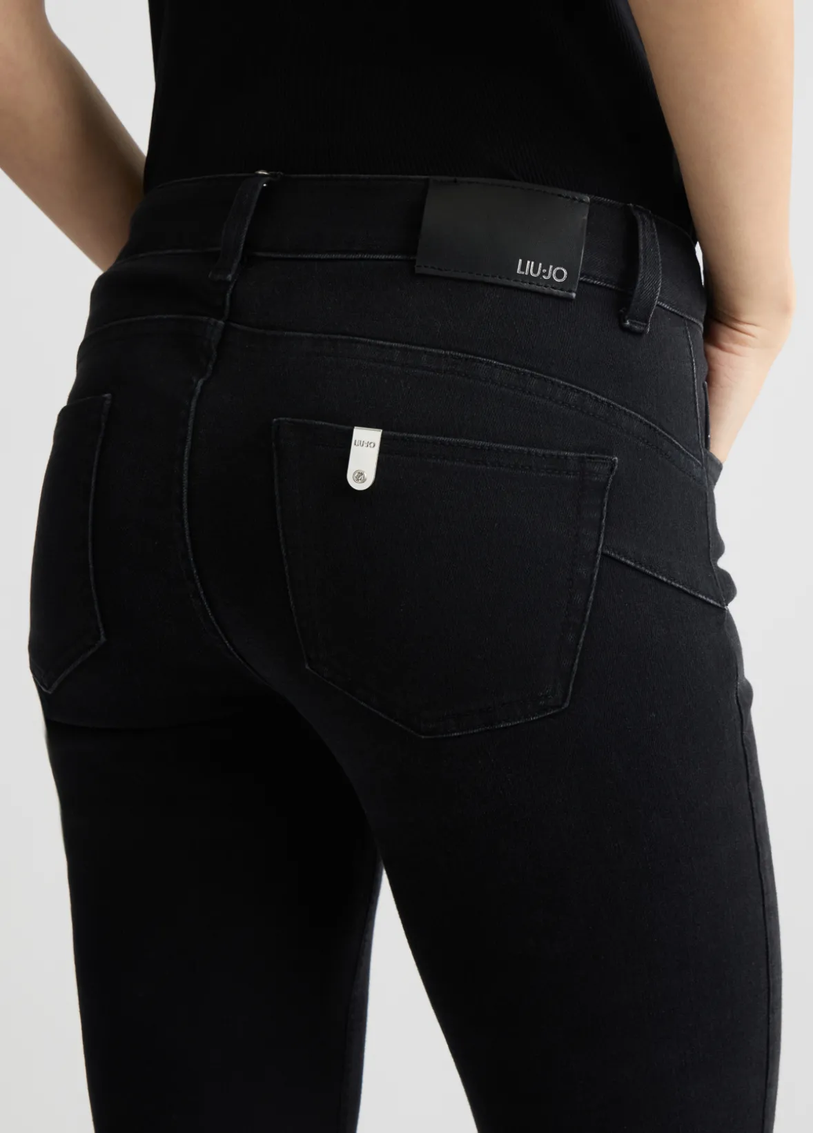 Jeans skinny con spacchetti