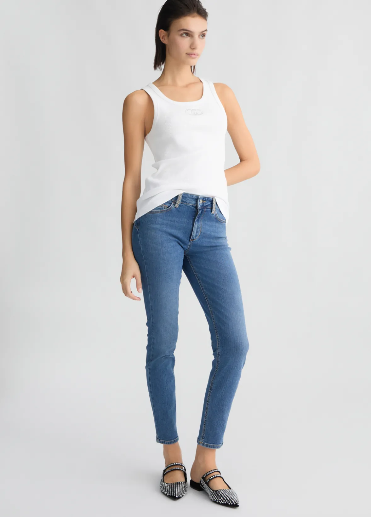 Jeans skinny con strass