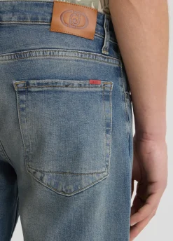 Jeans slim fit con strappi