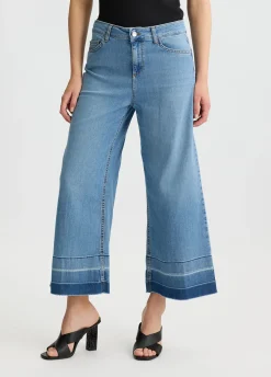 Jeans super flare con cintura