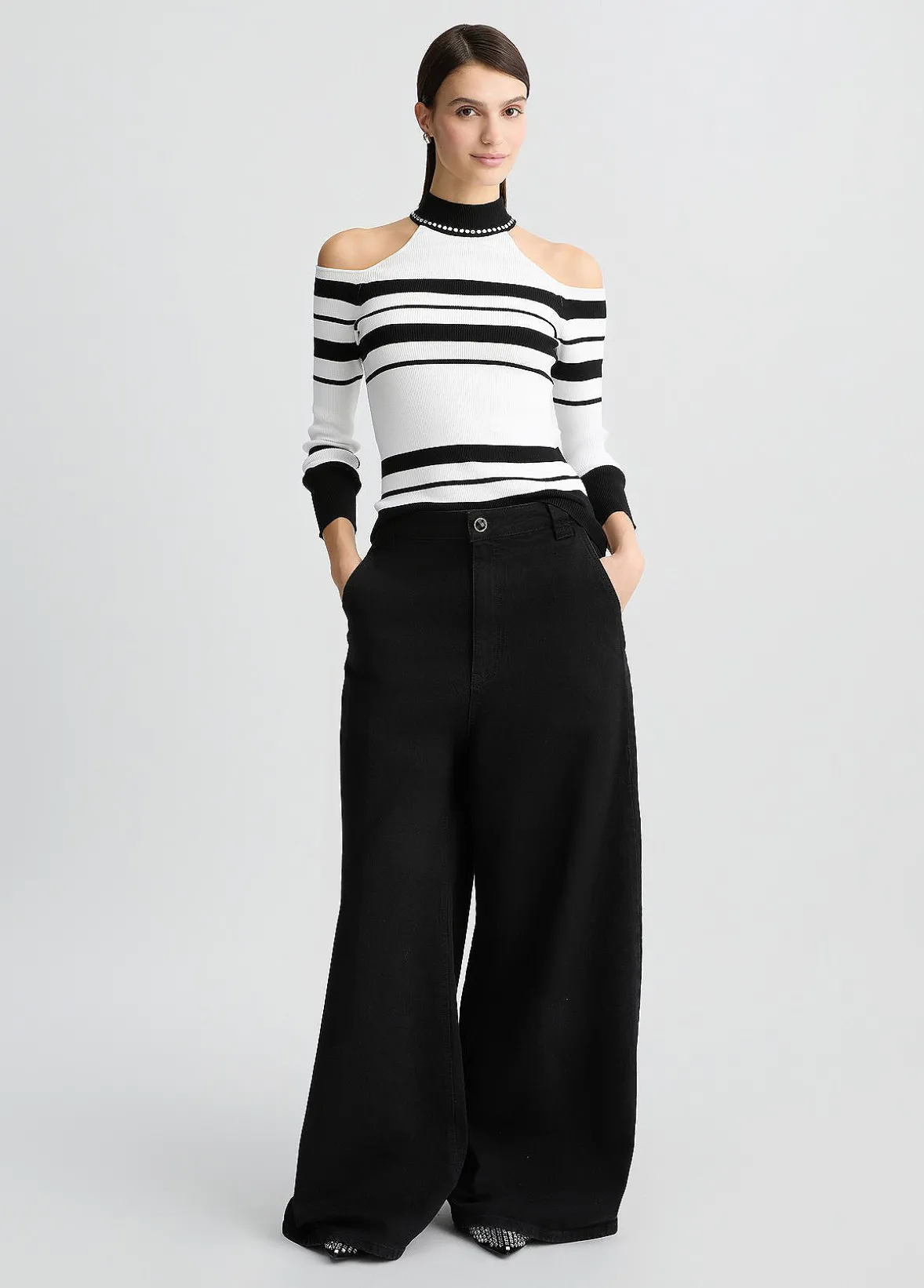 Maglia a righe con borchie