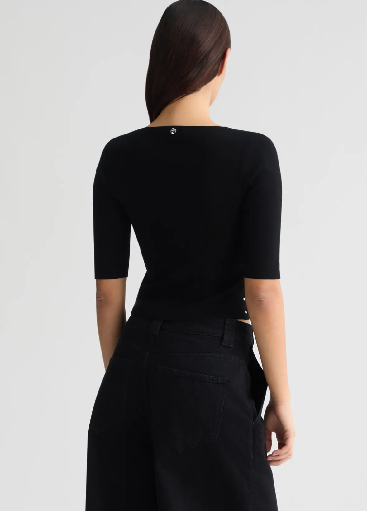 Maglia con borchie
