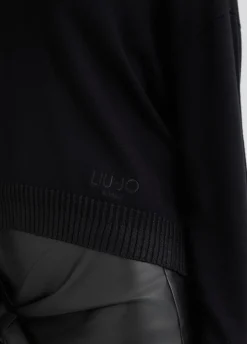 Maglia con scollo a V