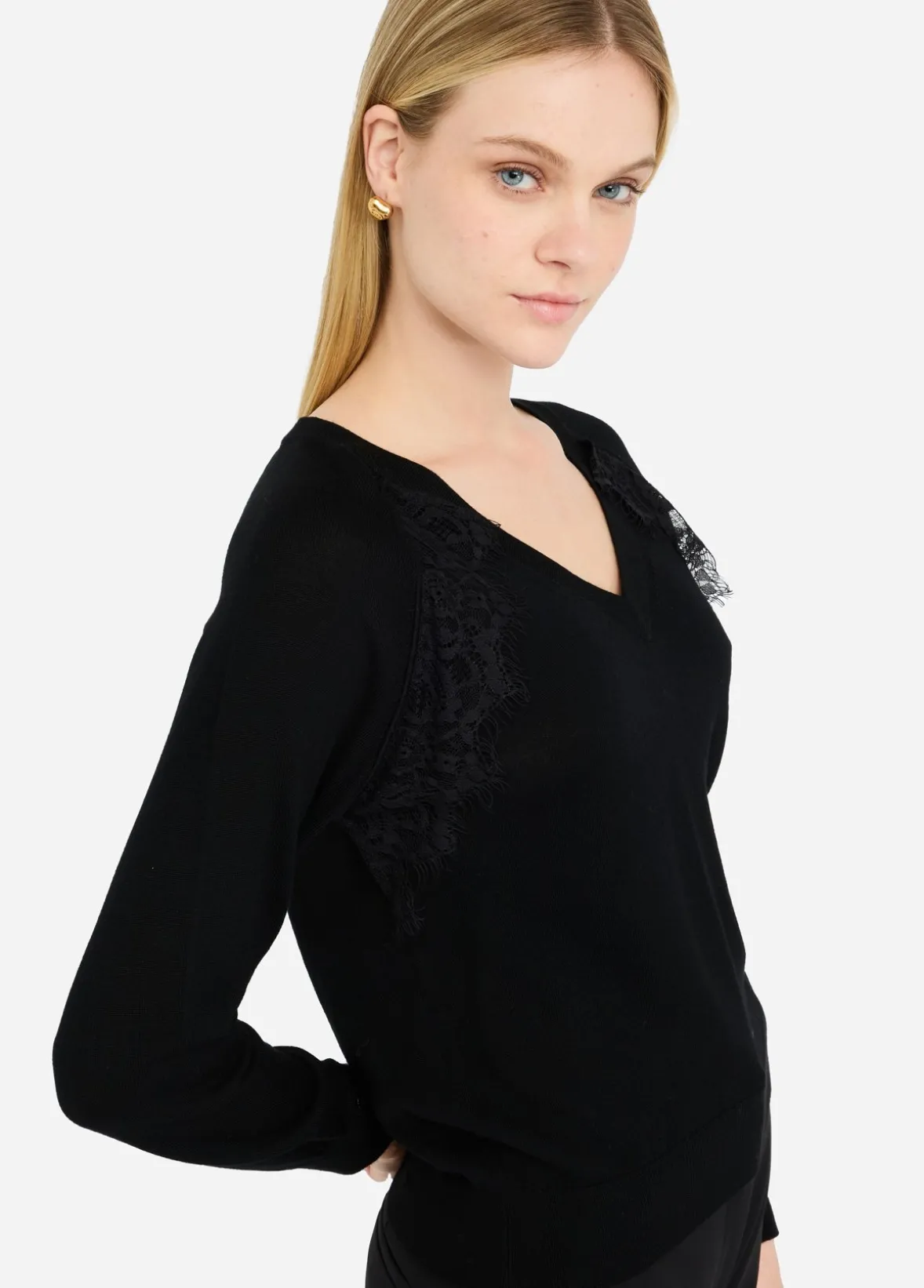 Maglia in lana con pizzo