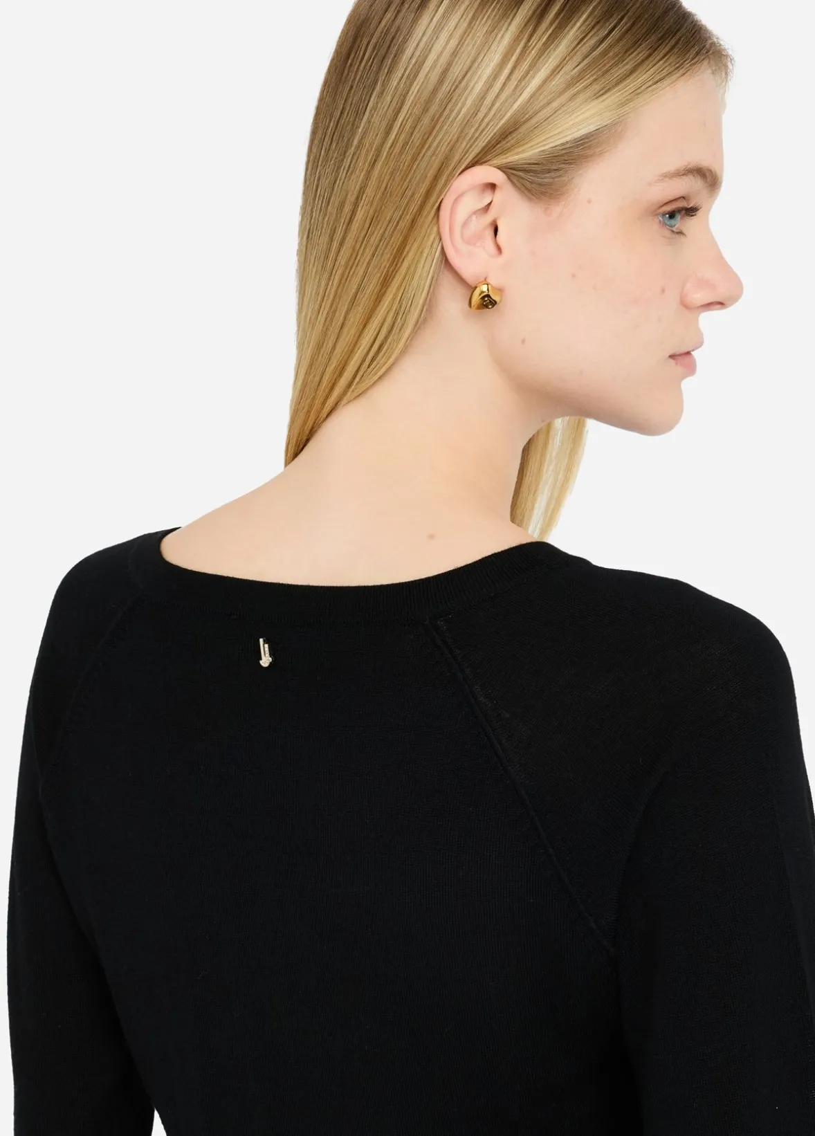 Maglia in lana con pizzo
