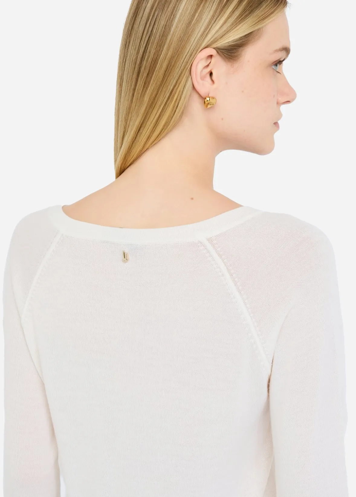 Maglia in lana con pizzo