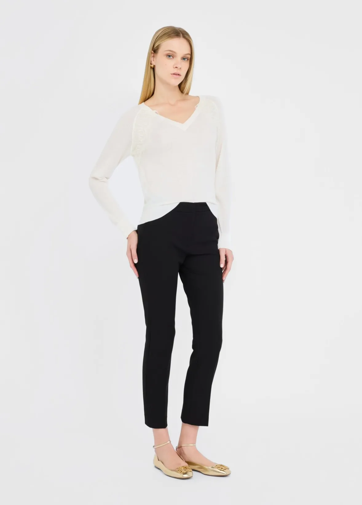 Maglia in lana con pizzo