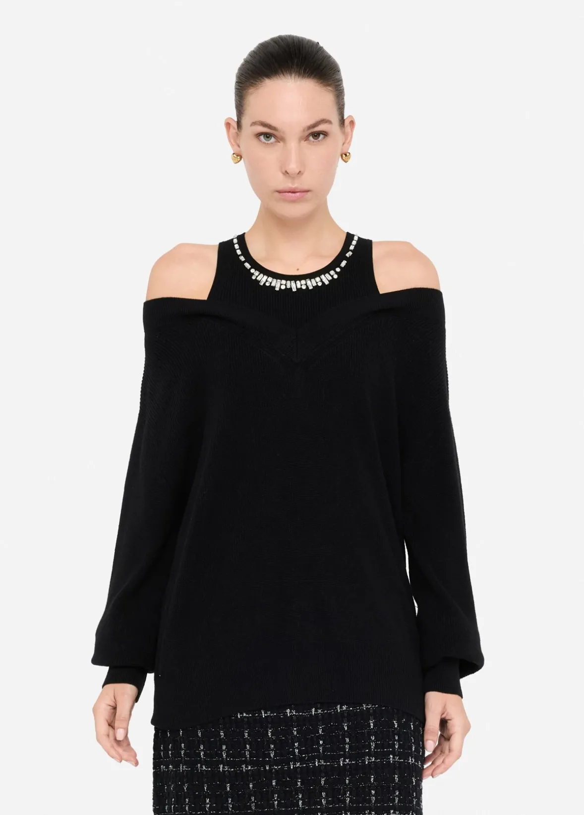Maglione con ricami gioiello